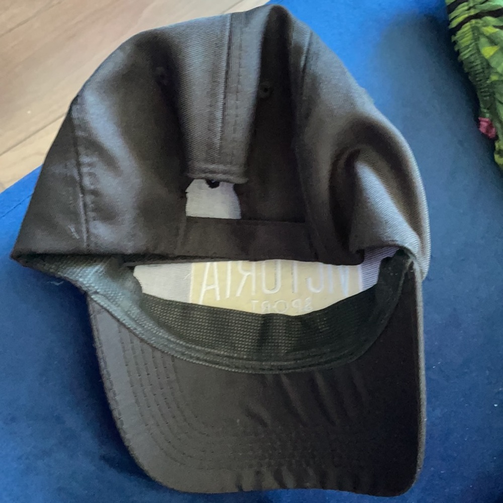 Victoria Secret Cap - Picture 2 of 2